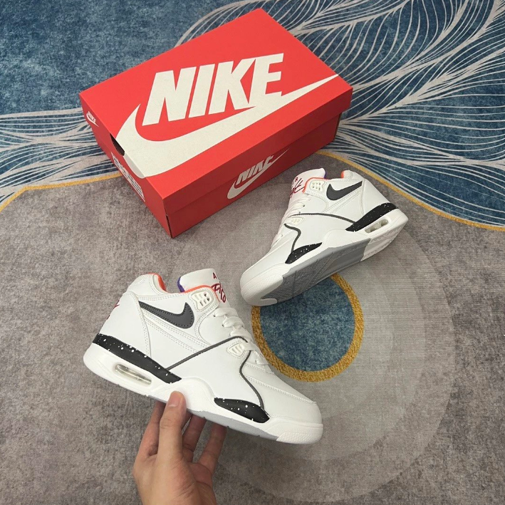 flight 89 white black.png