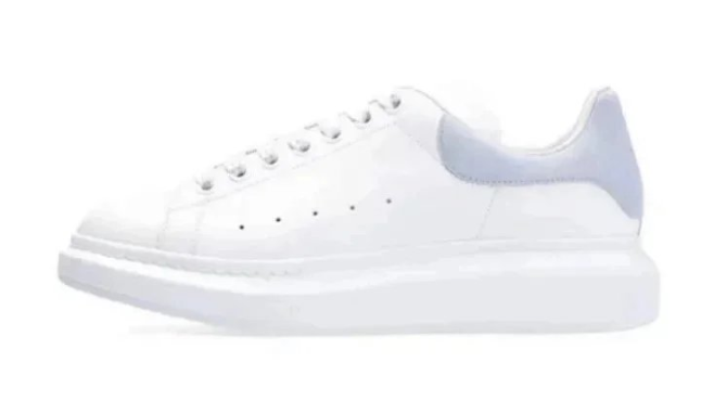 amc light blue white.png