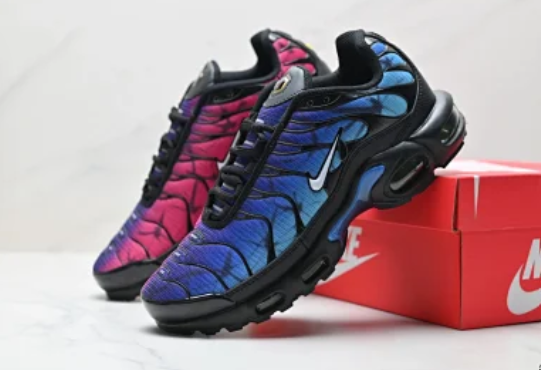air max plus pink blue mismatch.png