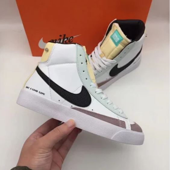 blazer high white teal.png