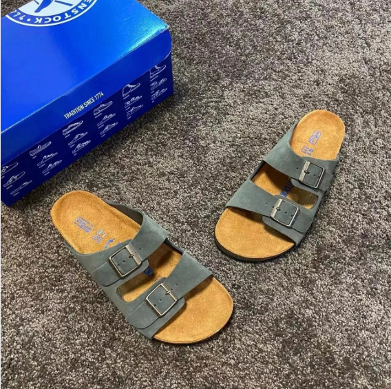 boston grey suede.png