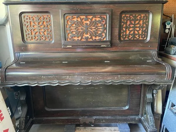piano demo.jpg