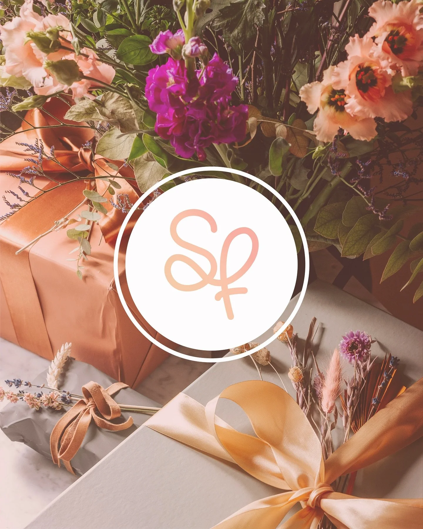 Simple Favours Brand Identity 🎀
For gifts that are handcrafted, thoughtfully designed and made for the moments that matter. Big ideas, made simple. 
@simplefavours 
.
.
.
.
.
#brandingdesign #brandidentity #visualidentity #logodesigner #branddesig