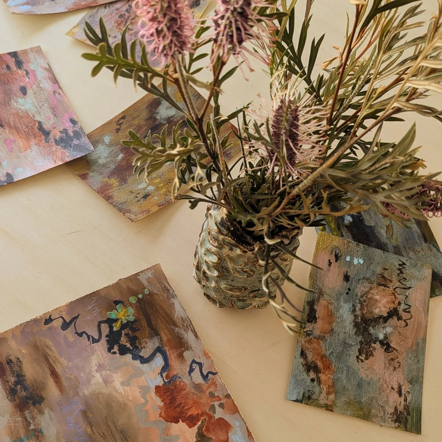 A few of the little studies that will be available at my exhibition 'Oh, the stories they could tell' @thesidegallery

I have some very cool news to share soon, it involves you, me and the amazing @15.trees.au

#sofreakingexcited #australianlandscape