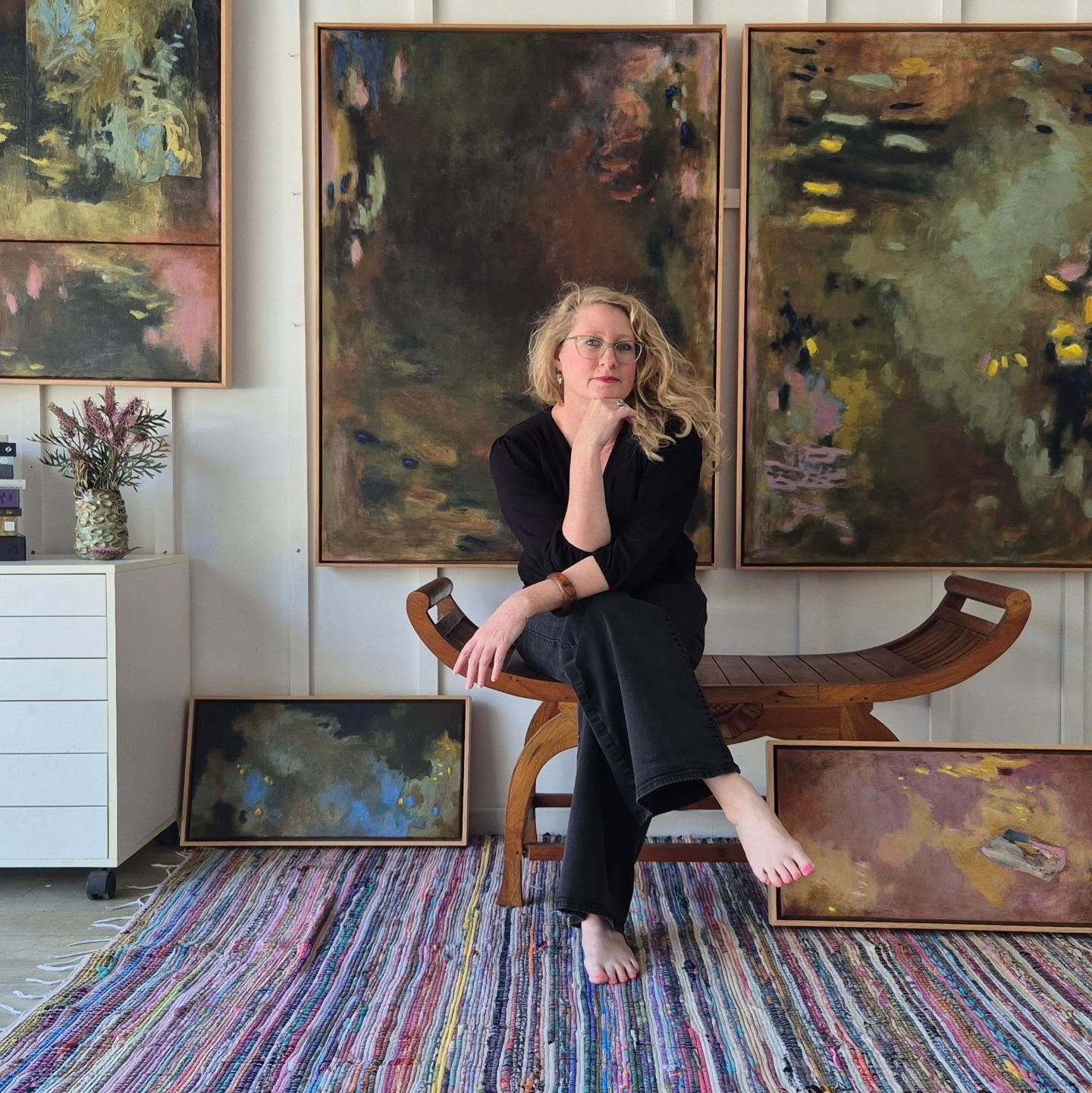 I have just spent hours filming snippets in order to make a wanky yet delightful exhibition video... now to edit... wish me luck. 

#brisbaneartist #ipswichartist #amystapletonart #collageartist #whenigrowup