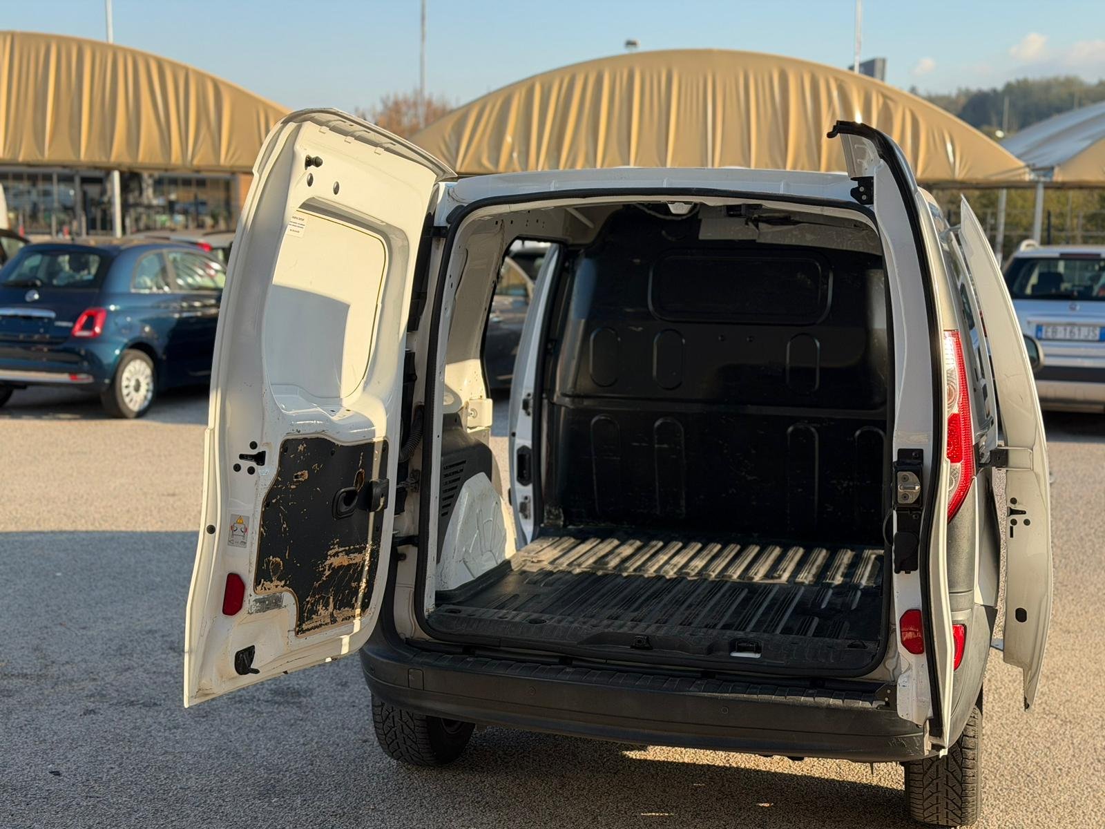 PHOTO-2025-11-13-16-45-47 4.jpg