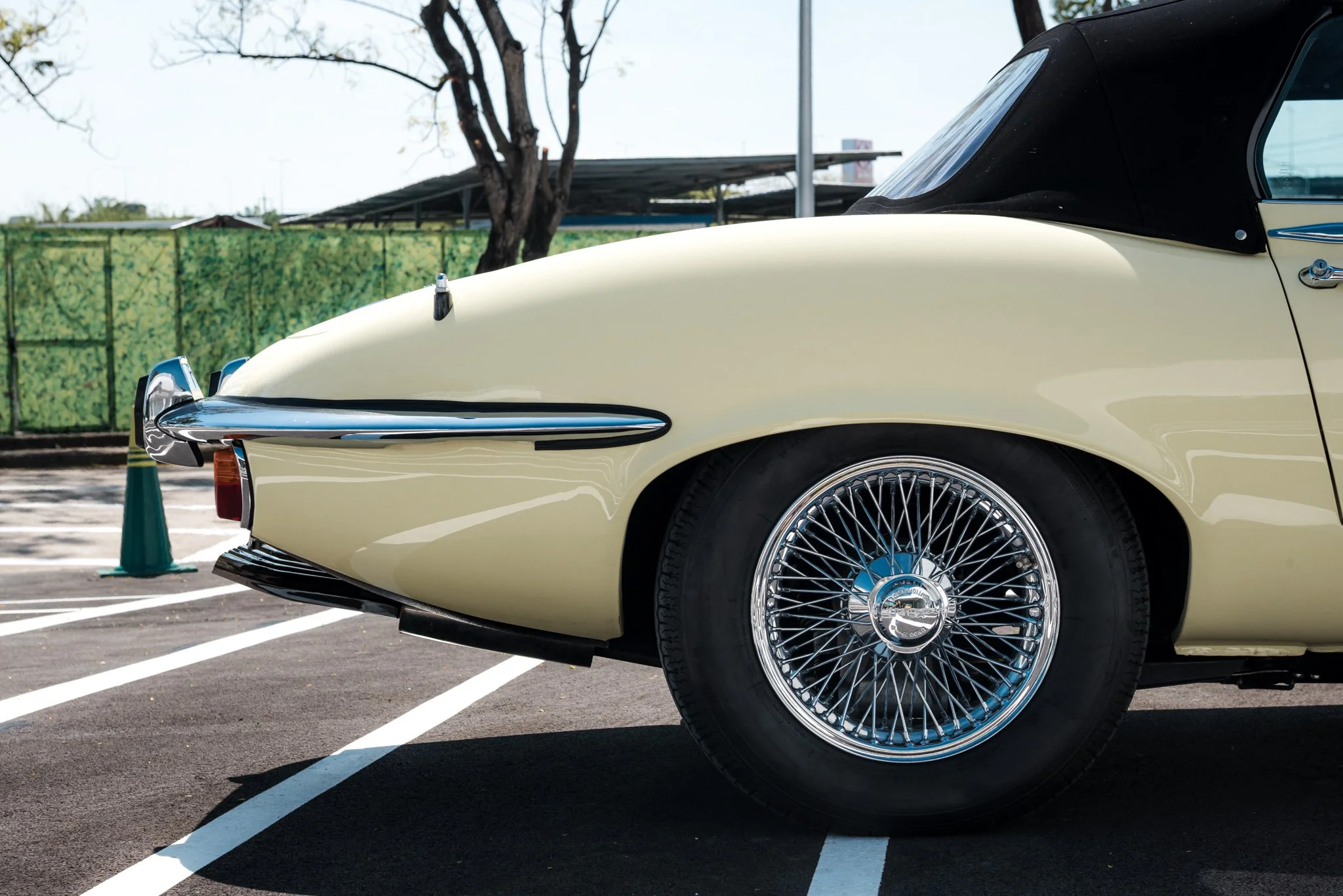Jaguar E Type- AJP Automotive-3.jpg