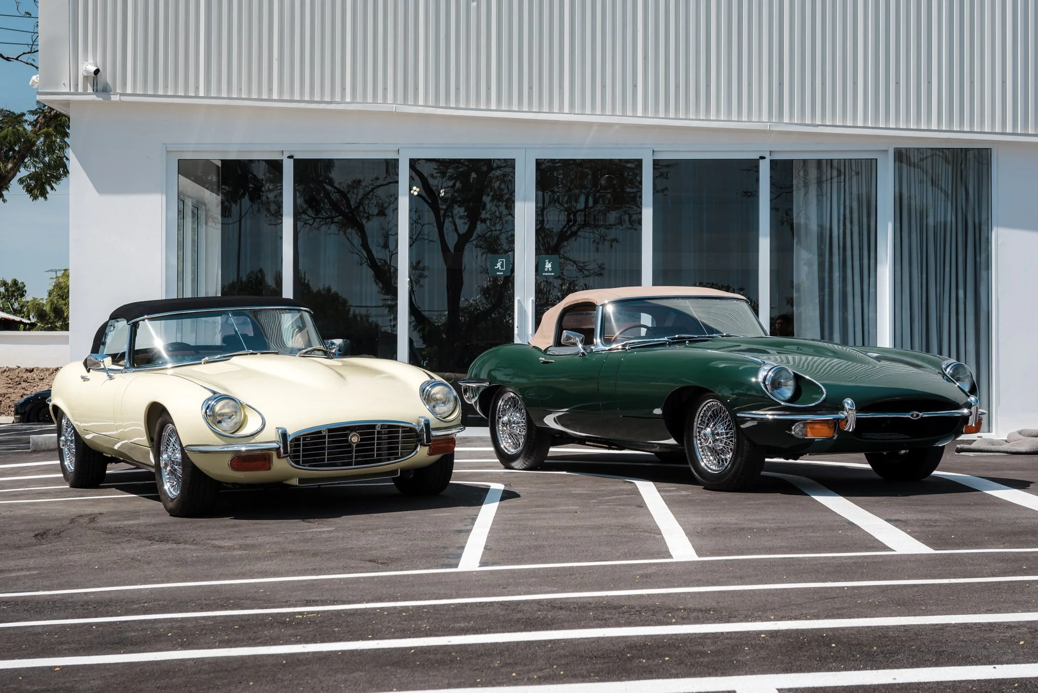 Jaguar E Type- AJP Automotive-12.jpg