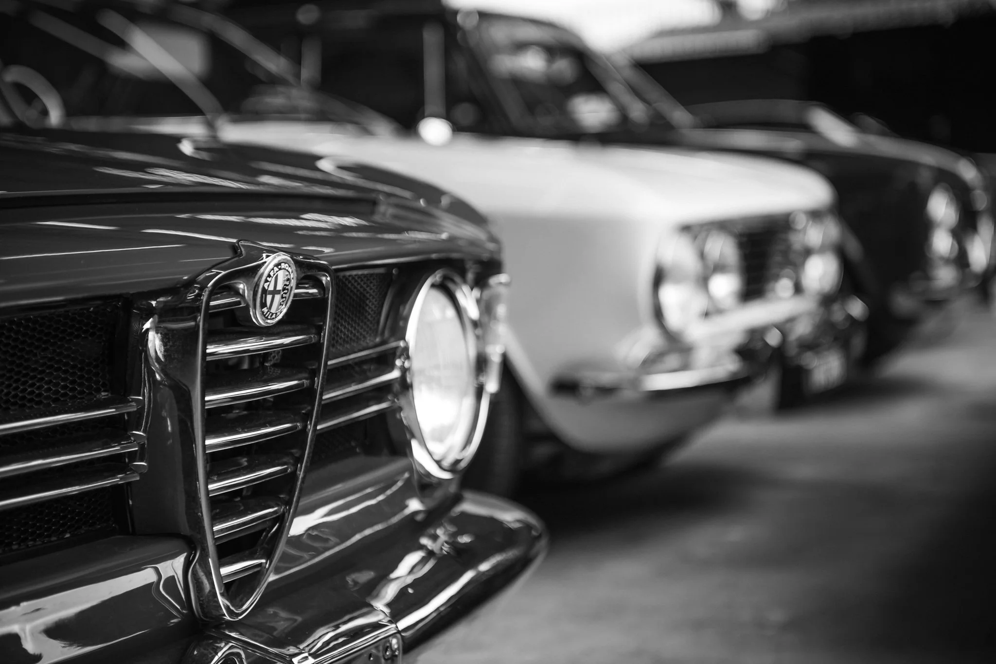 Why Vintage Steel and a DSLR Still Feel Like Home: The Quiet Magic of Photographing Old Cars