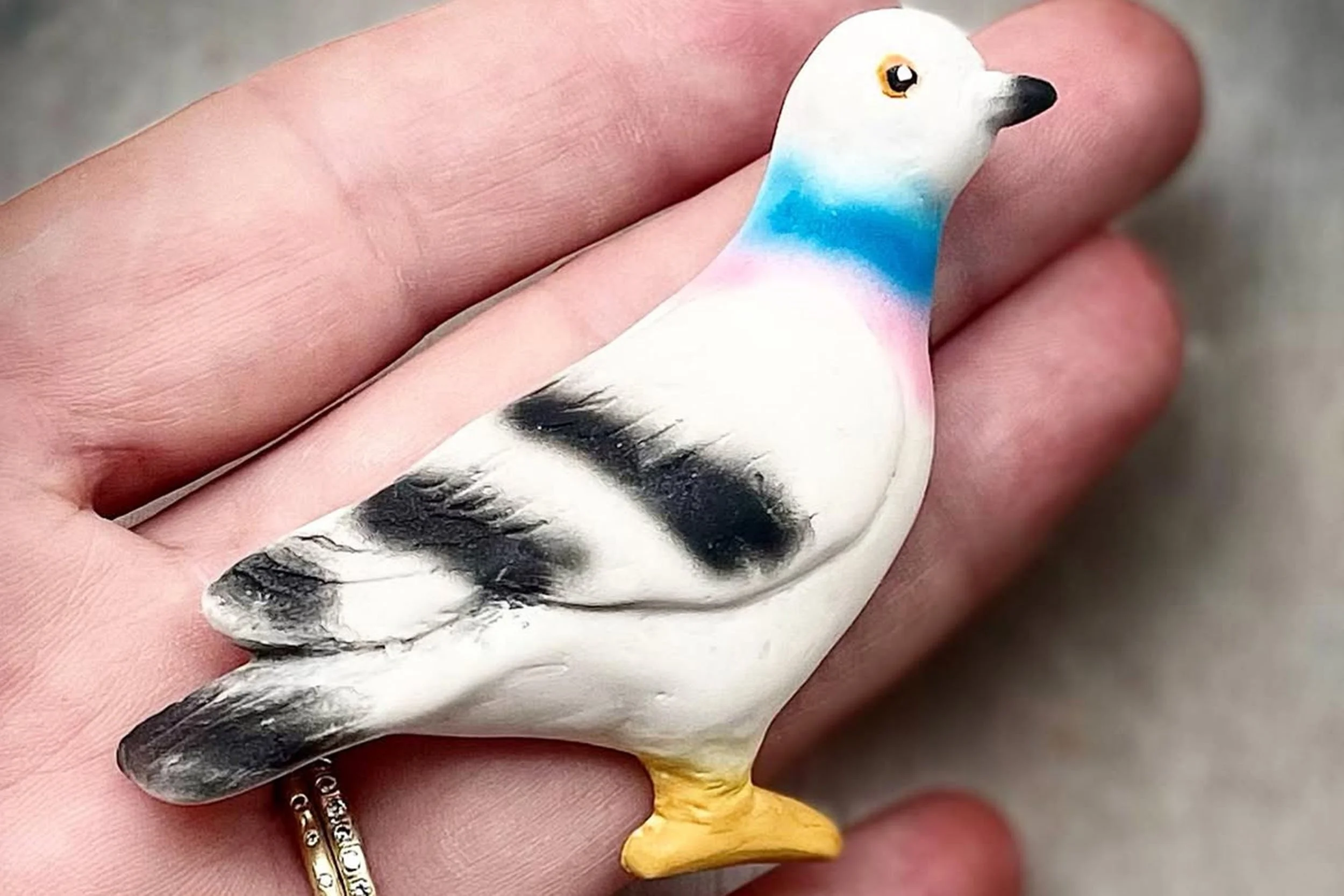Client: Kettles Yard for JW Anderson pigeon button (cast jesmonite, air brushed)