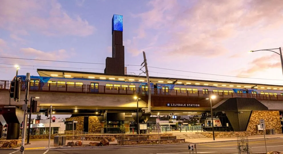 A great park to explore Melbourne CBD. Lilydale metro train station is only 30 minutes away. Park all day/s for free and catch a direct train to the centre of Melbourne CBD.