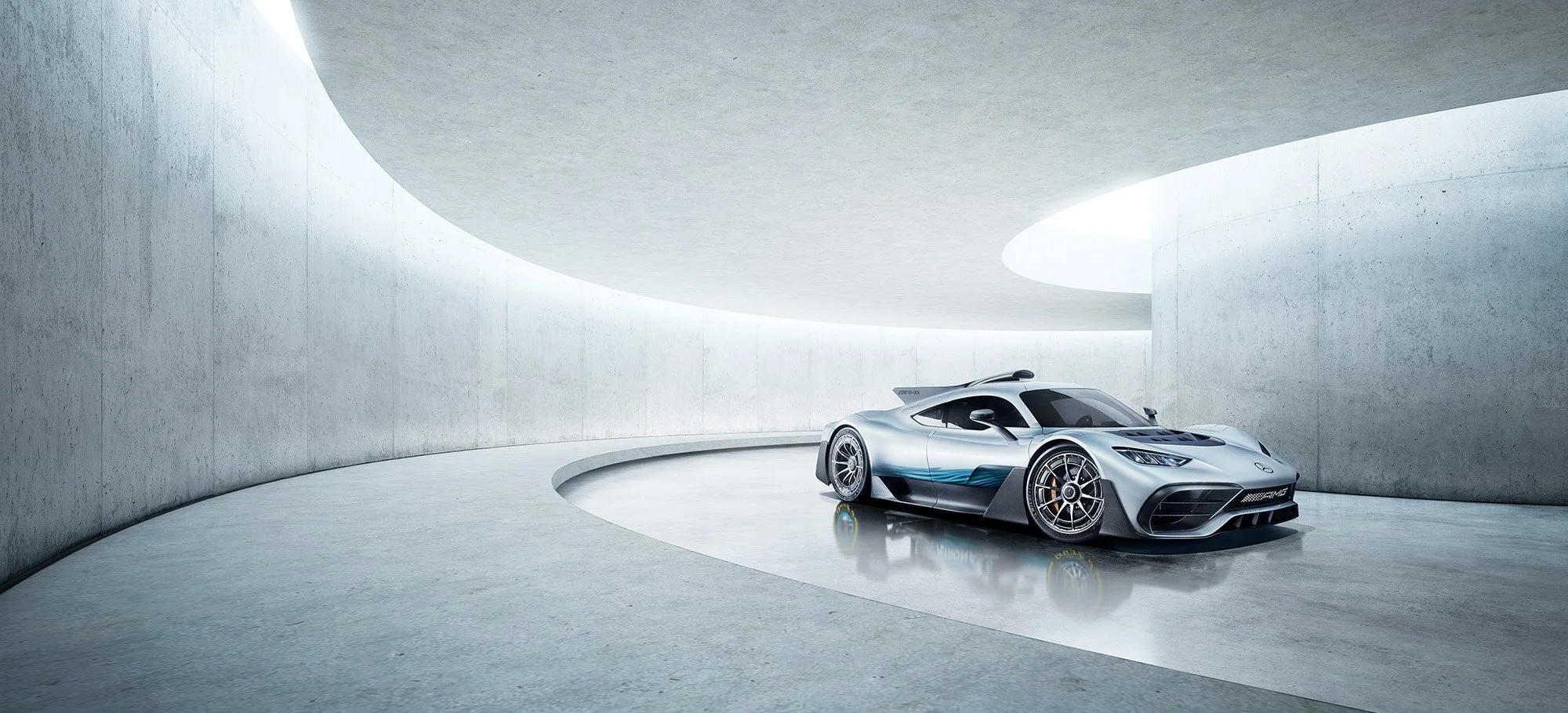 170918_TopGear_AMG_P132489_Front_34_3a_RGB.jpg