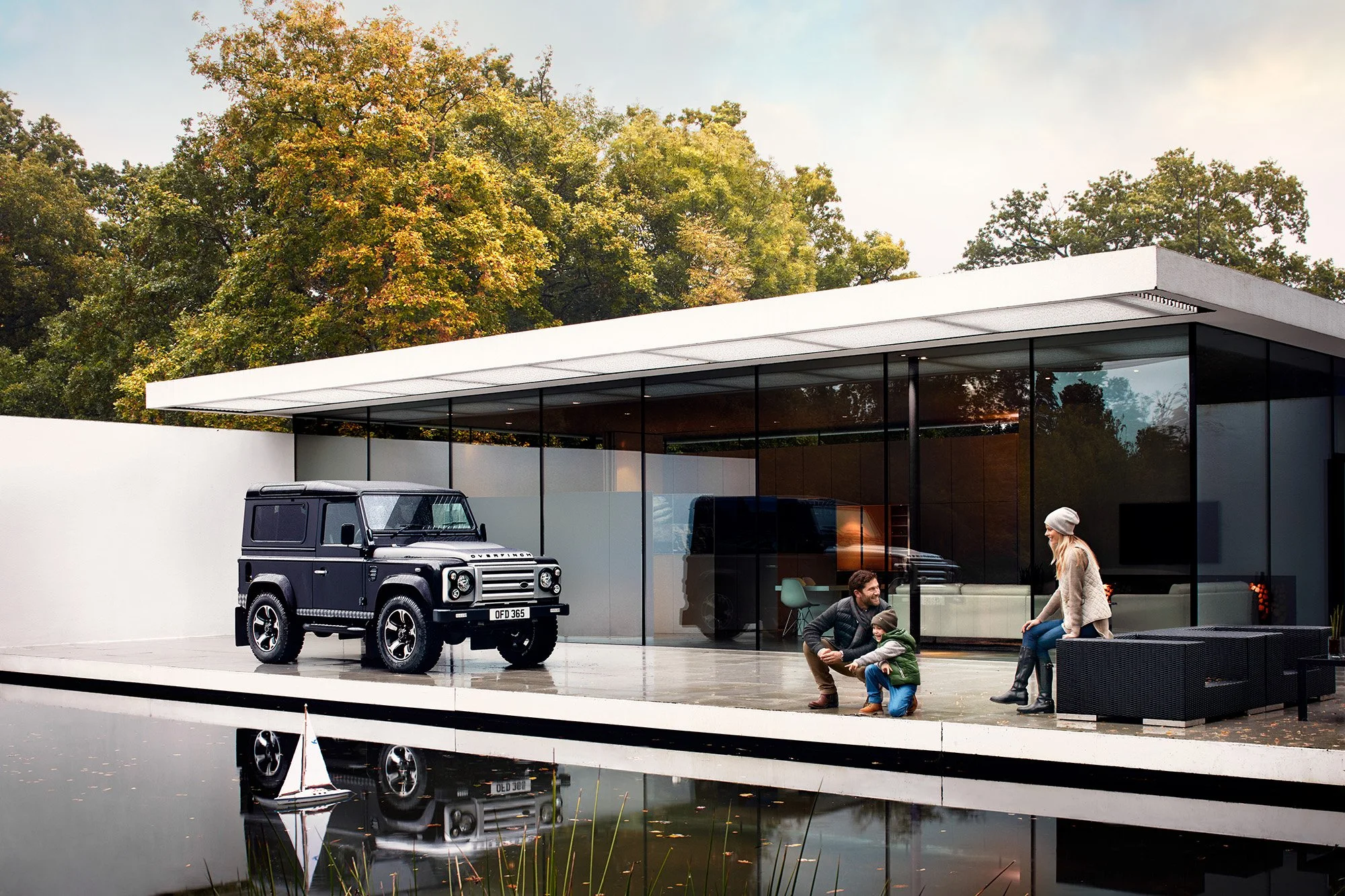 OVERFINCH DEFENDER HOUSE2_2c_RGB.jpg