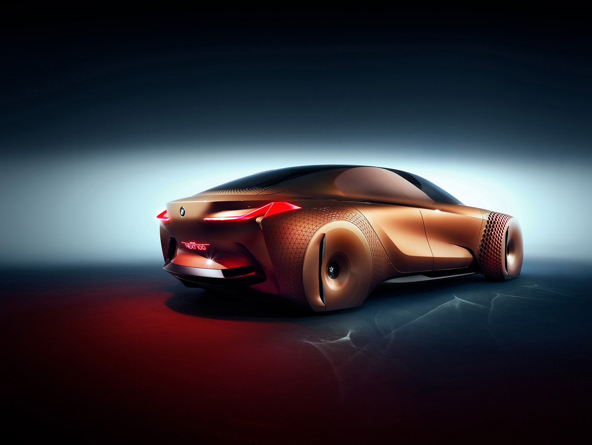 1178_WH_BMW_Rear_34_02e_RGB.jpg