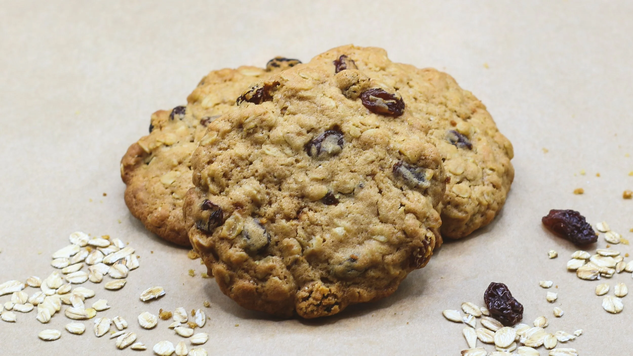 Oats Raisins Bg1.jpg