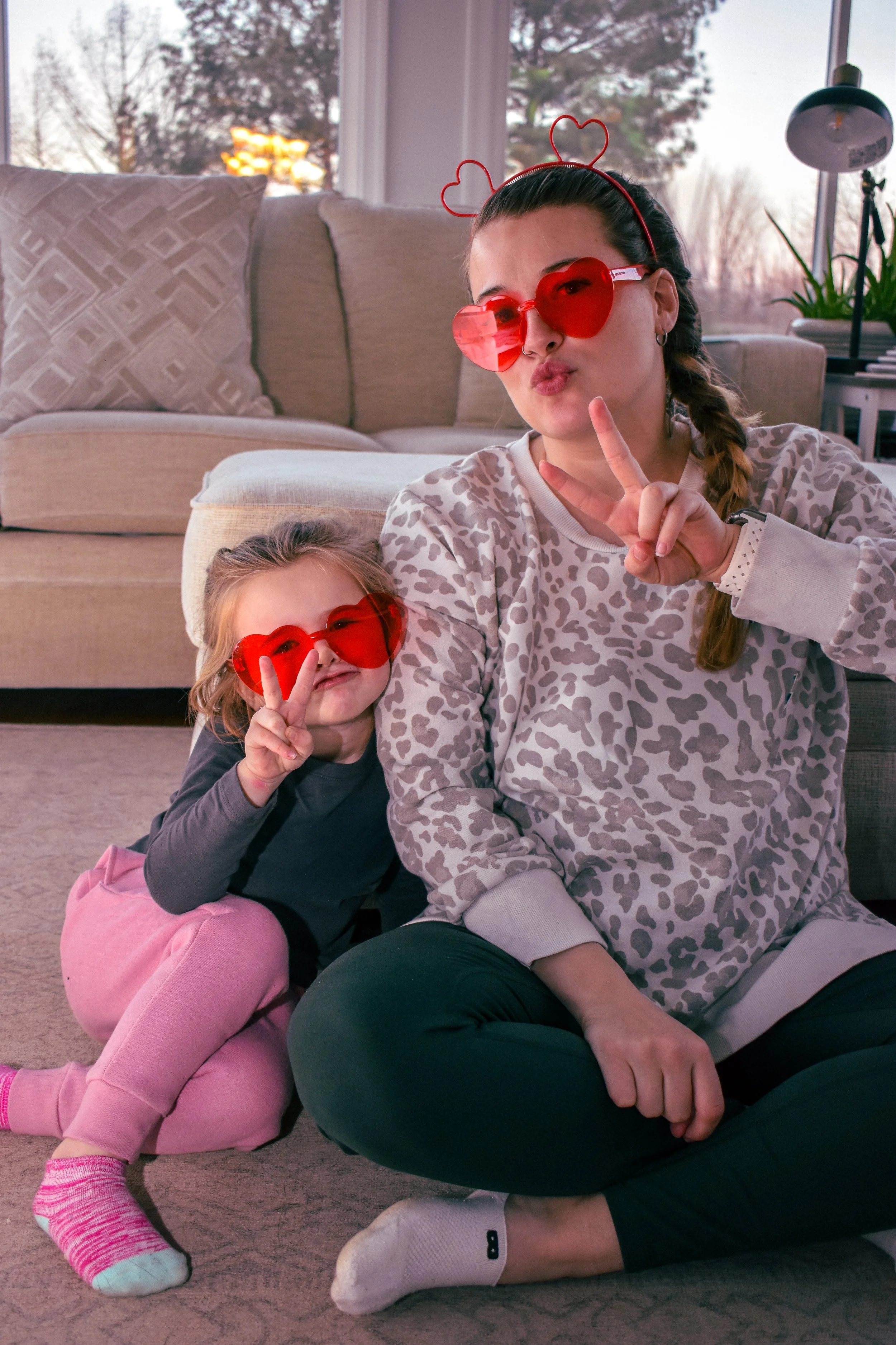 Event Photography -Burned Media, founded by Grace Burns, is a creative marketing company that helps small businesses and nonprofit organizations grow through strategic branding, photography, videography, and digital marketing. Located in Easton, Mary