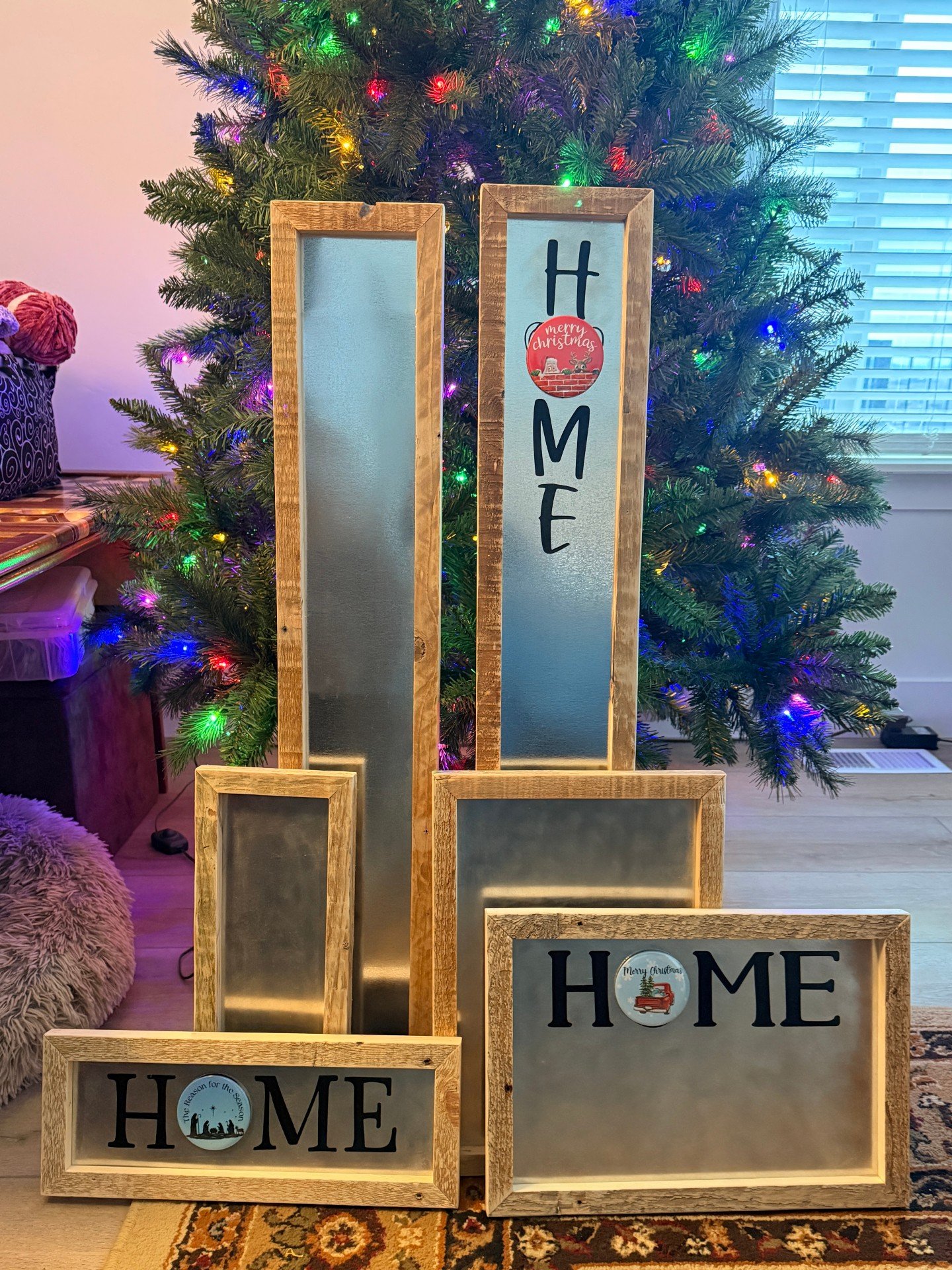 If your home is 50% love and 50% organized chaos&hellip;
same. 😂

That&rsquo;s why I make signs that bring warmth and personality without requiring a Pinterest-perfect house.

A little handmade charm goes a long way.&rdquo;

🏡 See all our home sign