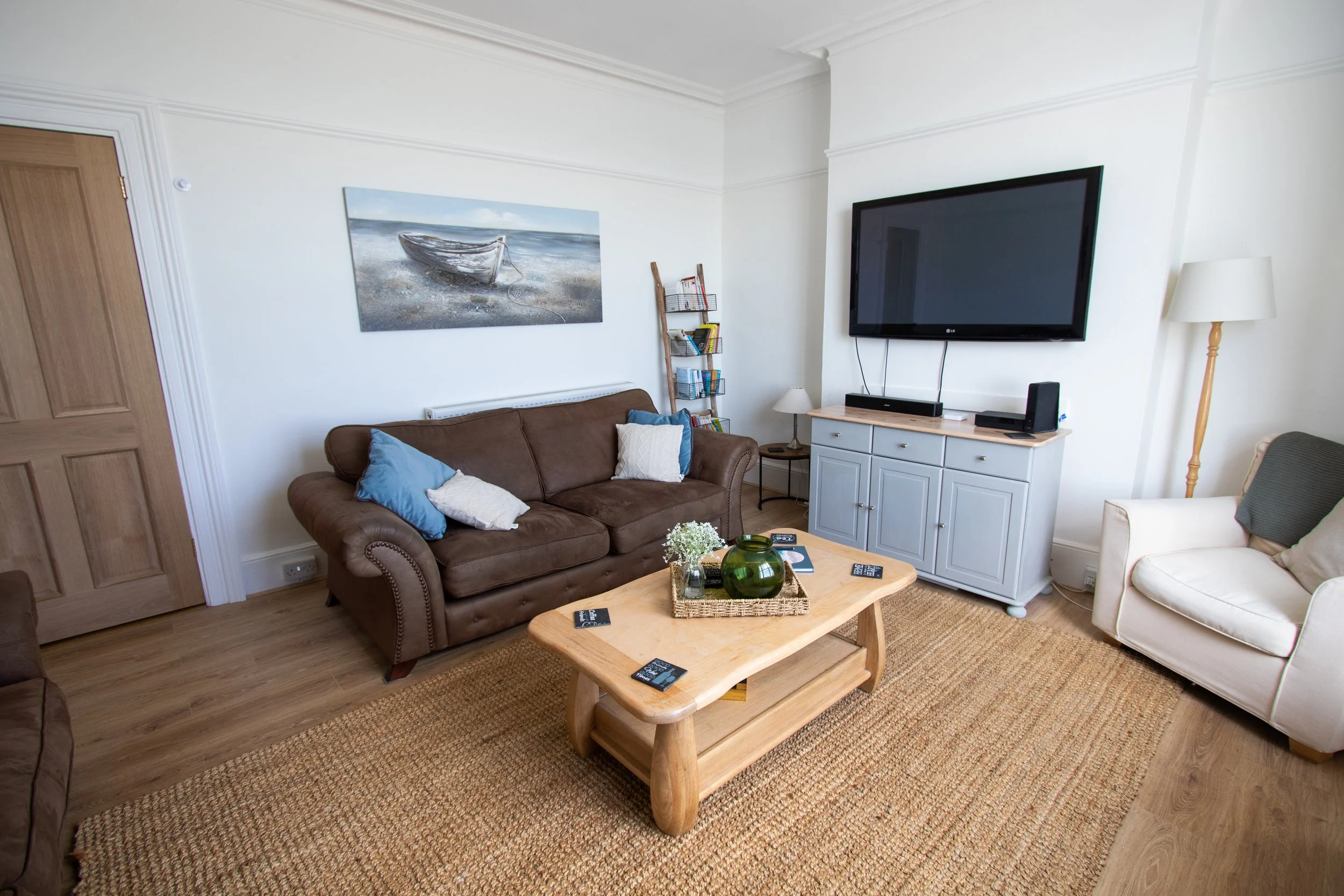 The Lounge