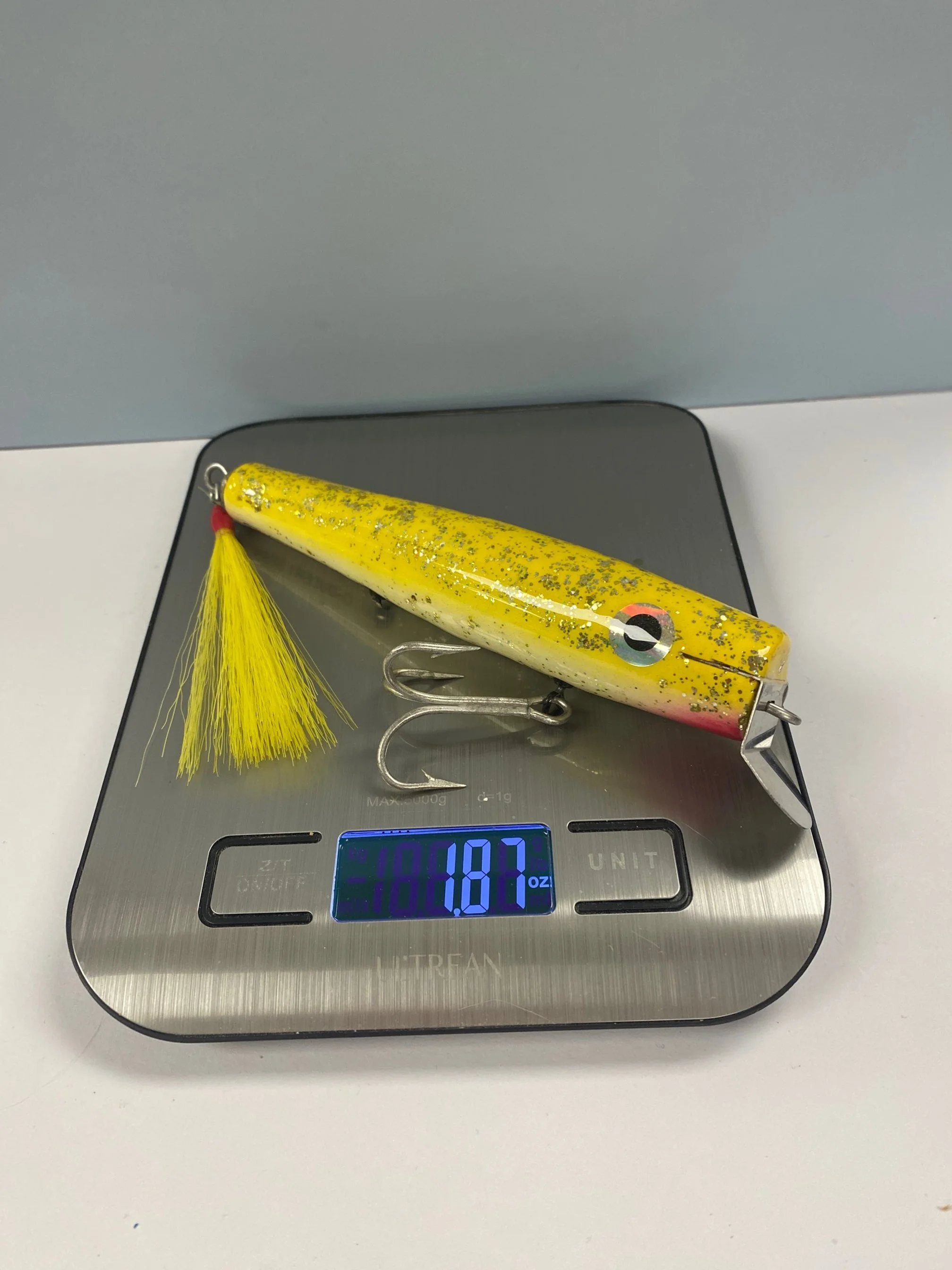 CD Danny Swimmer.  Wood.  Yelow/Glitter.