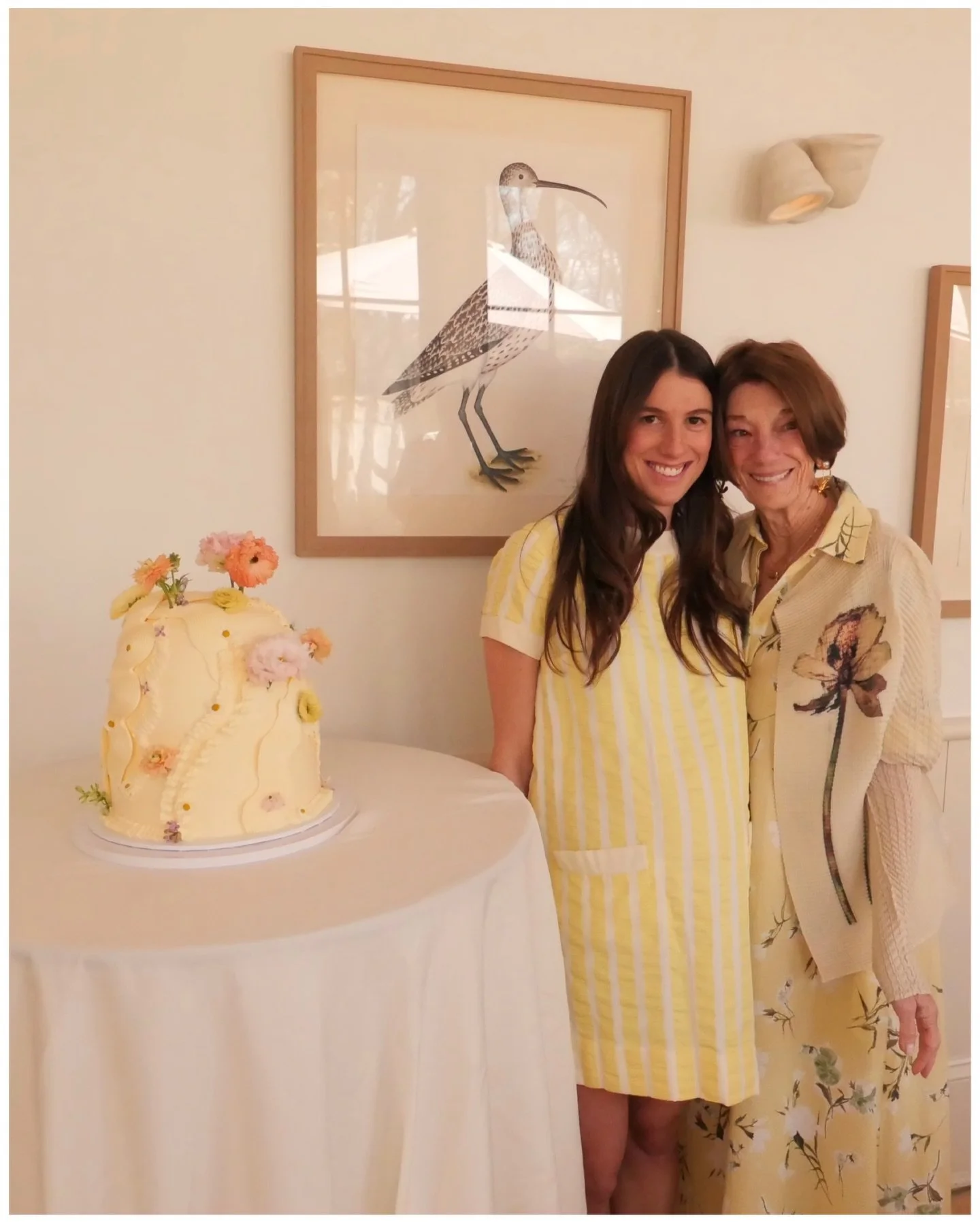 Emma wore our grandmother&rsquo;s maternity dress from the 1960s to her baby shower, the very same dress she wore while pregnant with our dad 👯&zwj;♀️