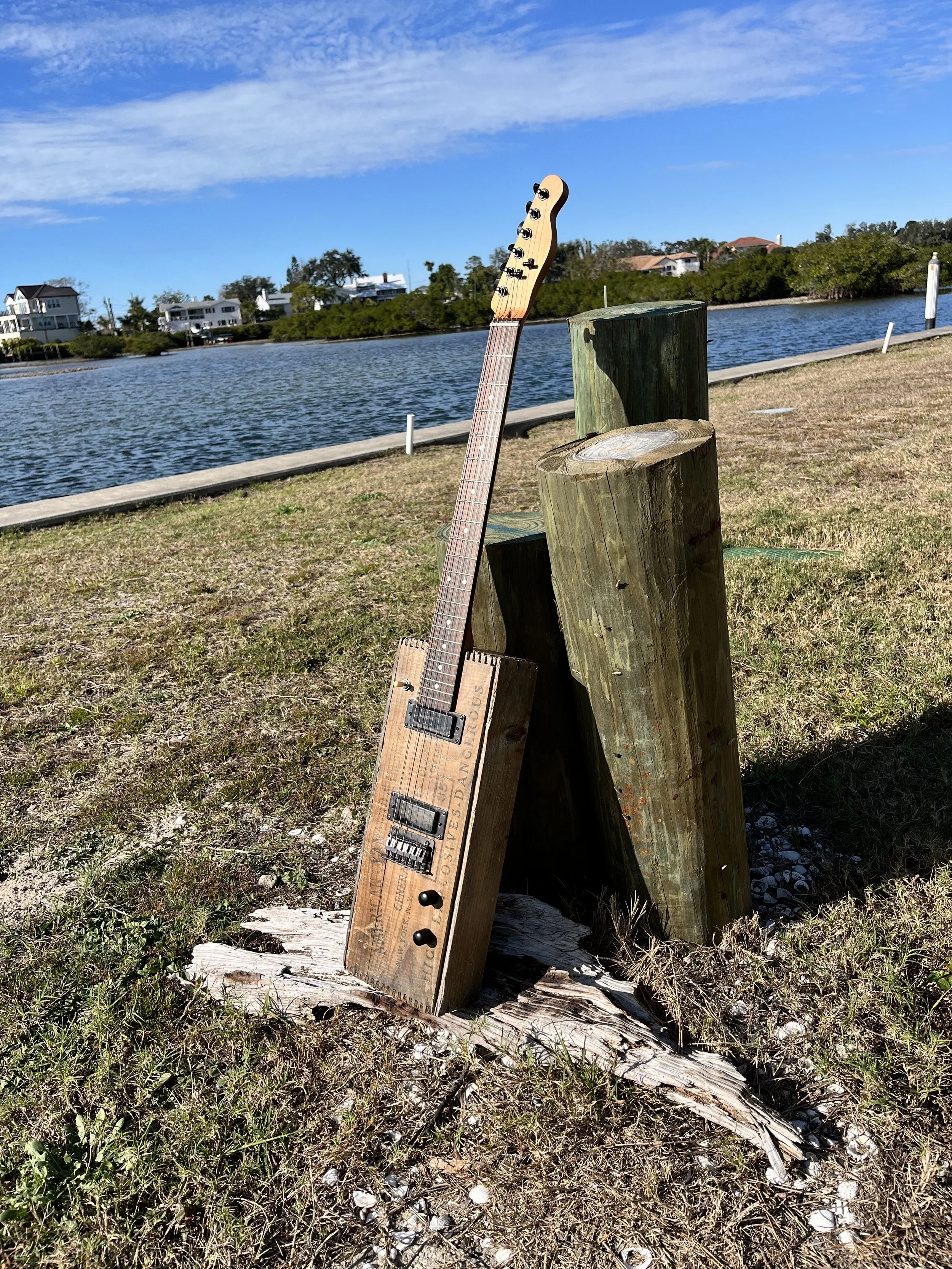 American cyanamid explosives box 6 string