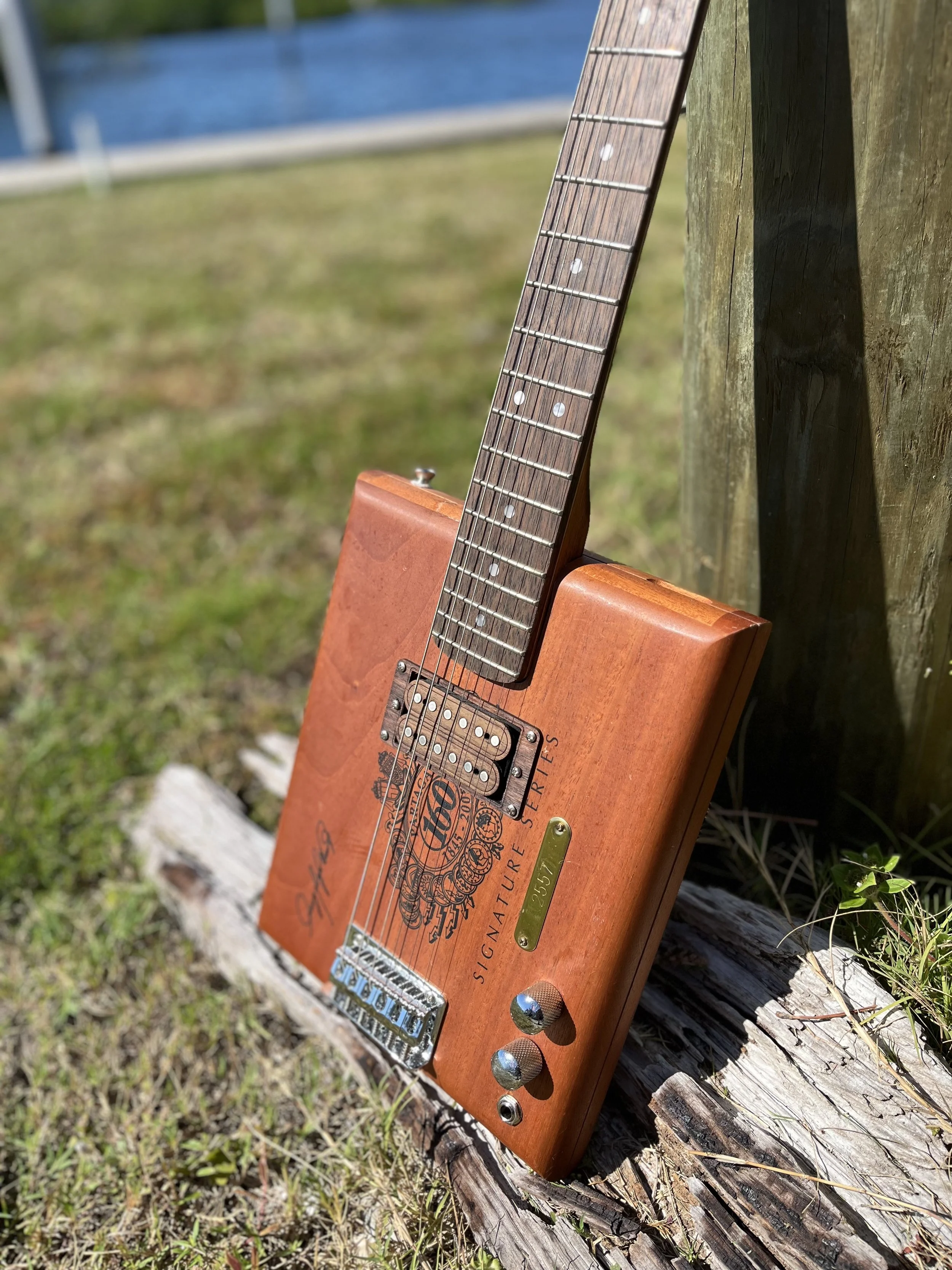 Partagas 6 string 3/4 size