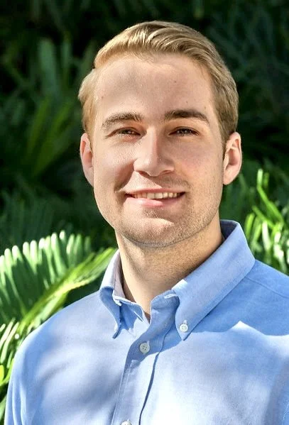 Benjamin Milano therapist and counselor headshot