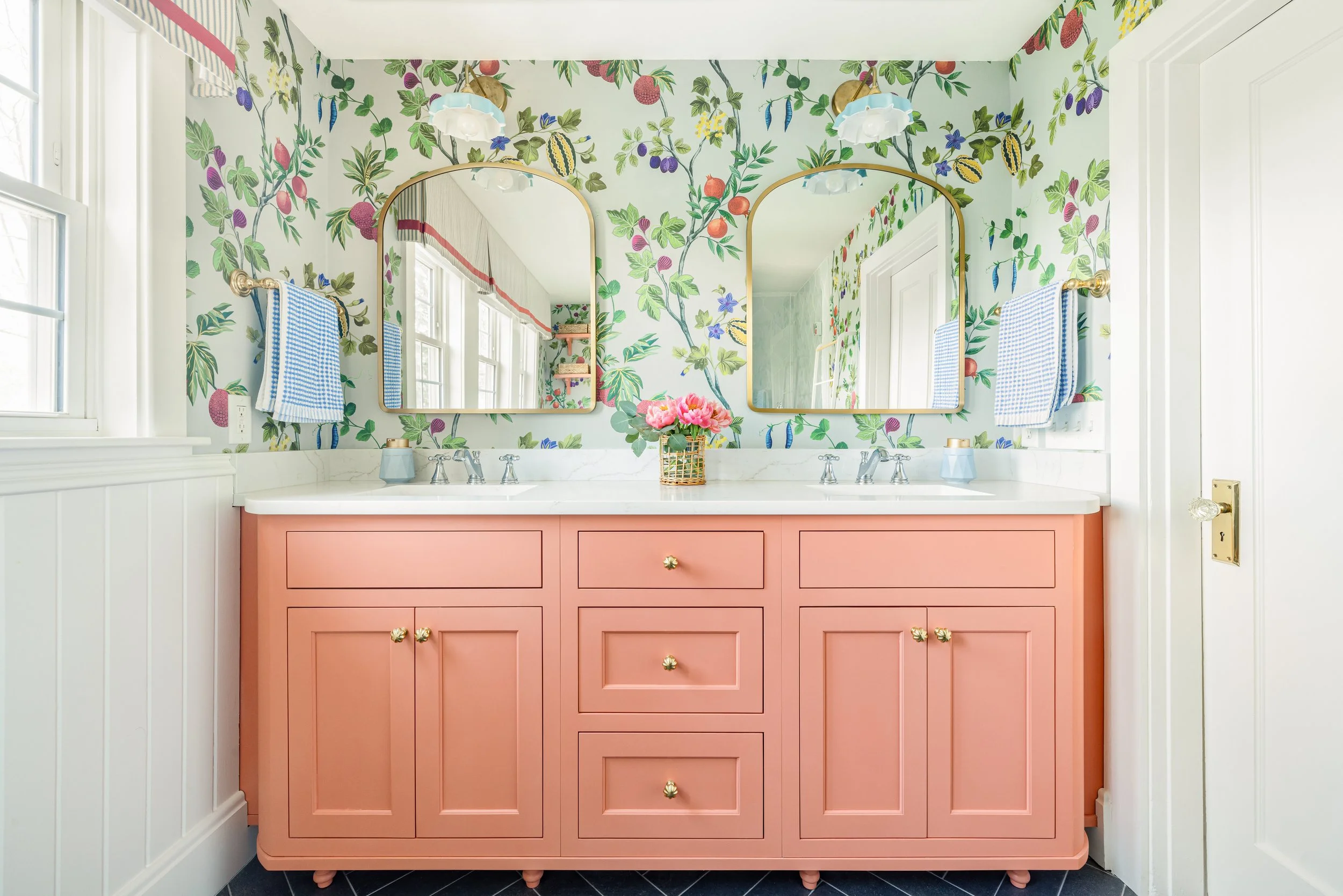 guest bath vanity.jpg