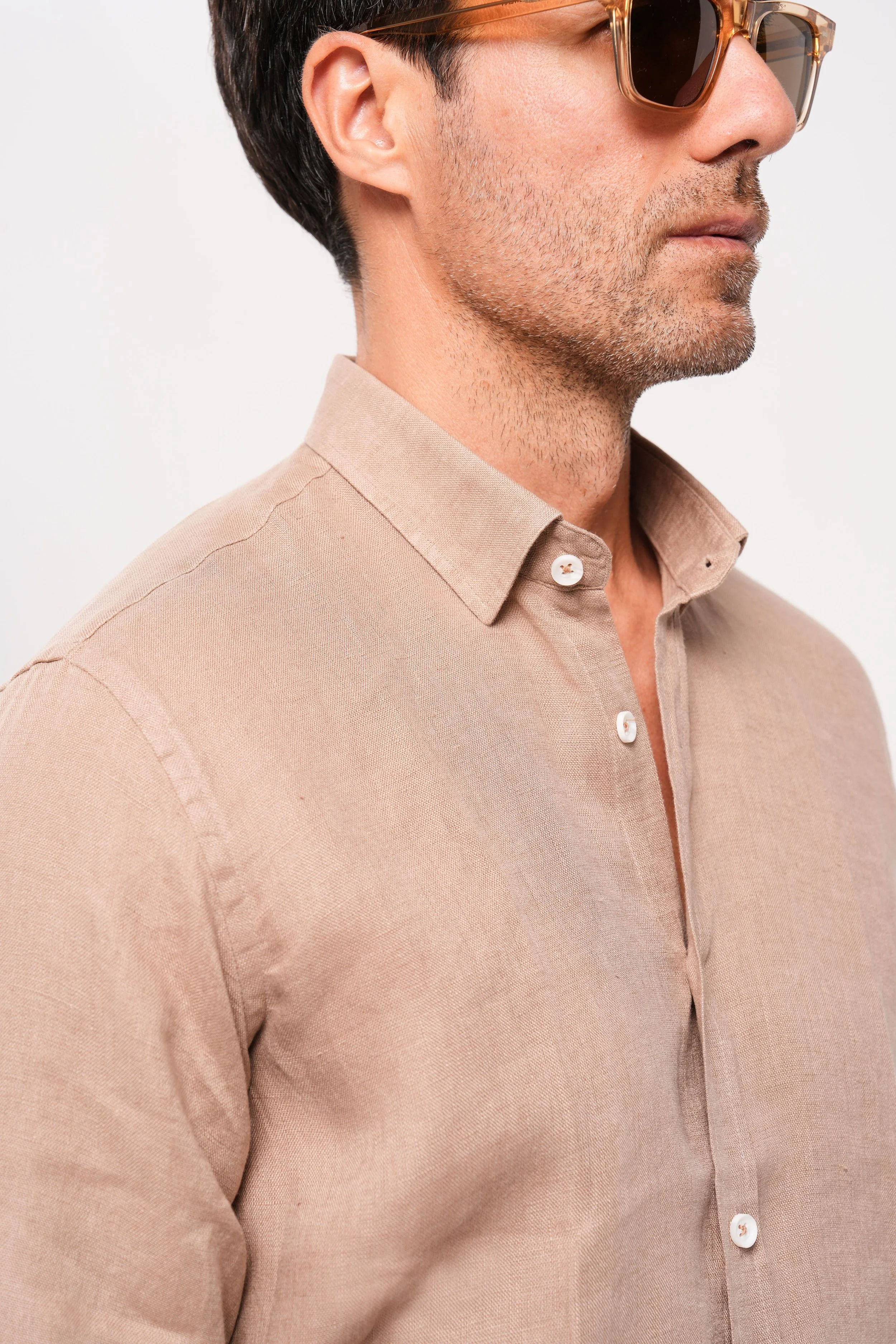 Why the Same Collar Looks Different on Every Fabric</span>