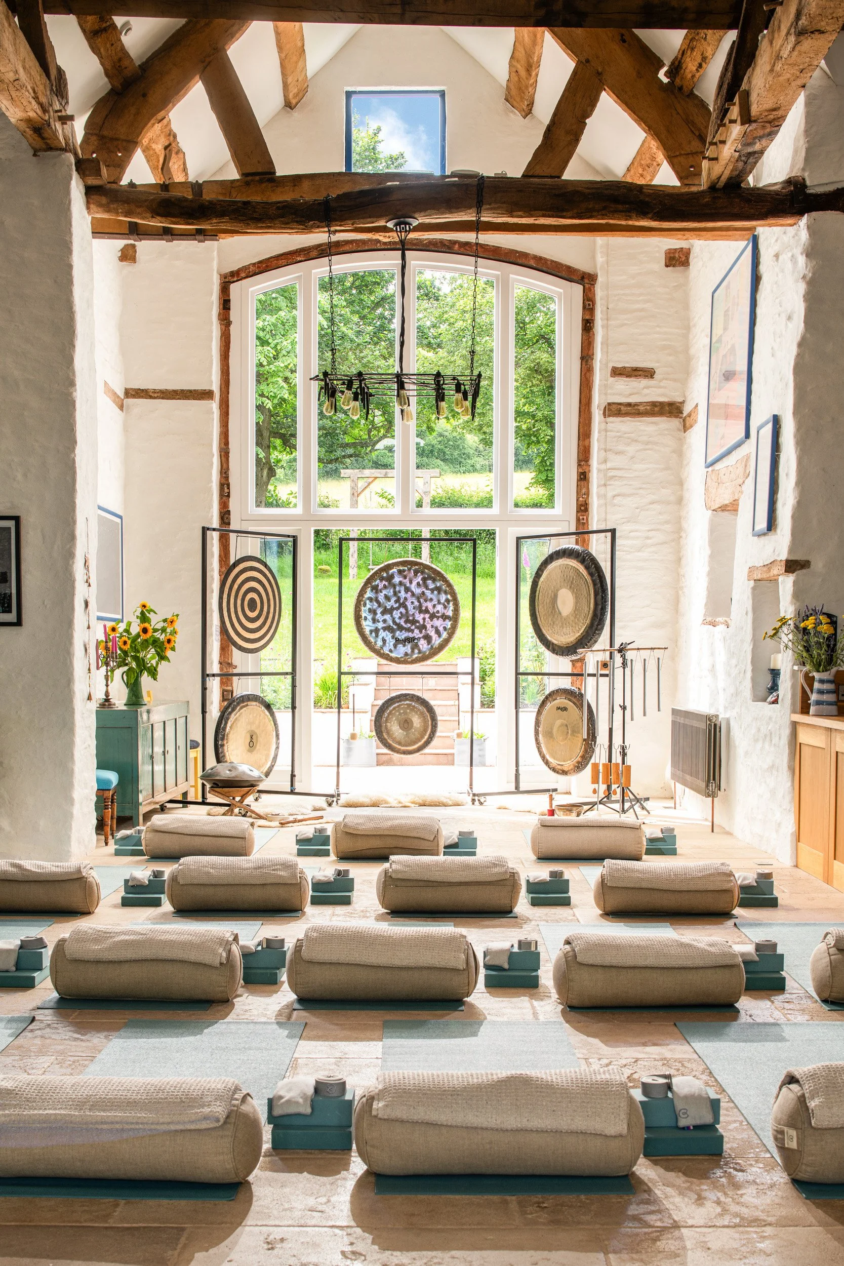 Great-Barn_Gong-Bath-Wellness-retreat-161.jpeg