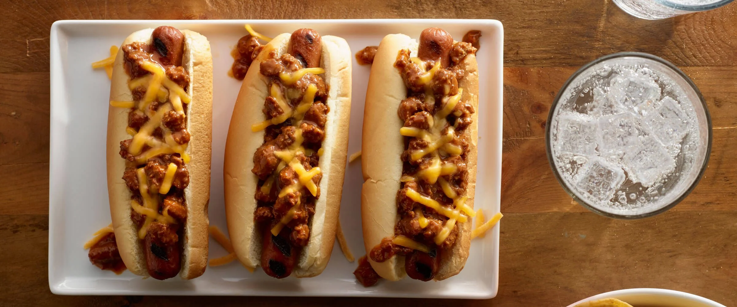 Recipes_2400_Cheese-dogs-with-cheese.jpg