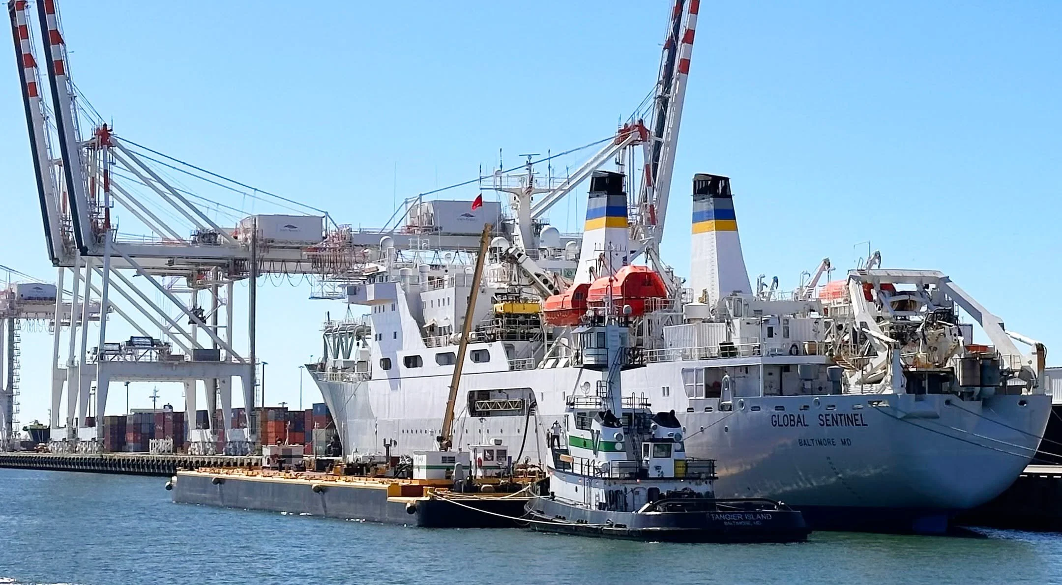 At Port Tampa Bay, the tug TANGIER ISLAND and a Vane Brothers barge bunker the GLOBAL SENTINEL, a U.S.-flagged cable-laying ship that sails out of Baltimore. [Photo by Tanner Le] #TheVaneBrothersCompany #Tugboat #Barge #Bunkering #TangierIsland #Glob