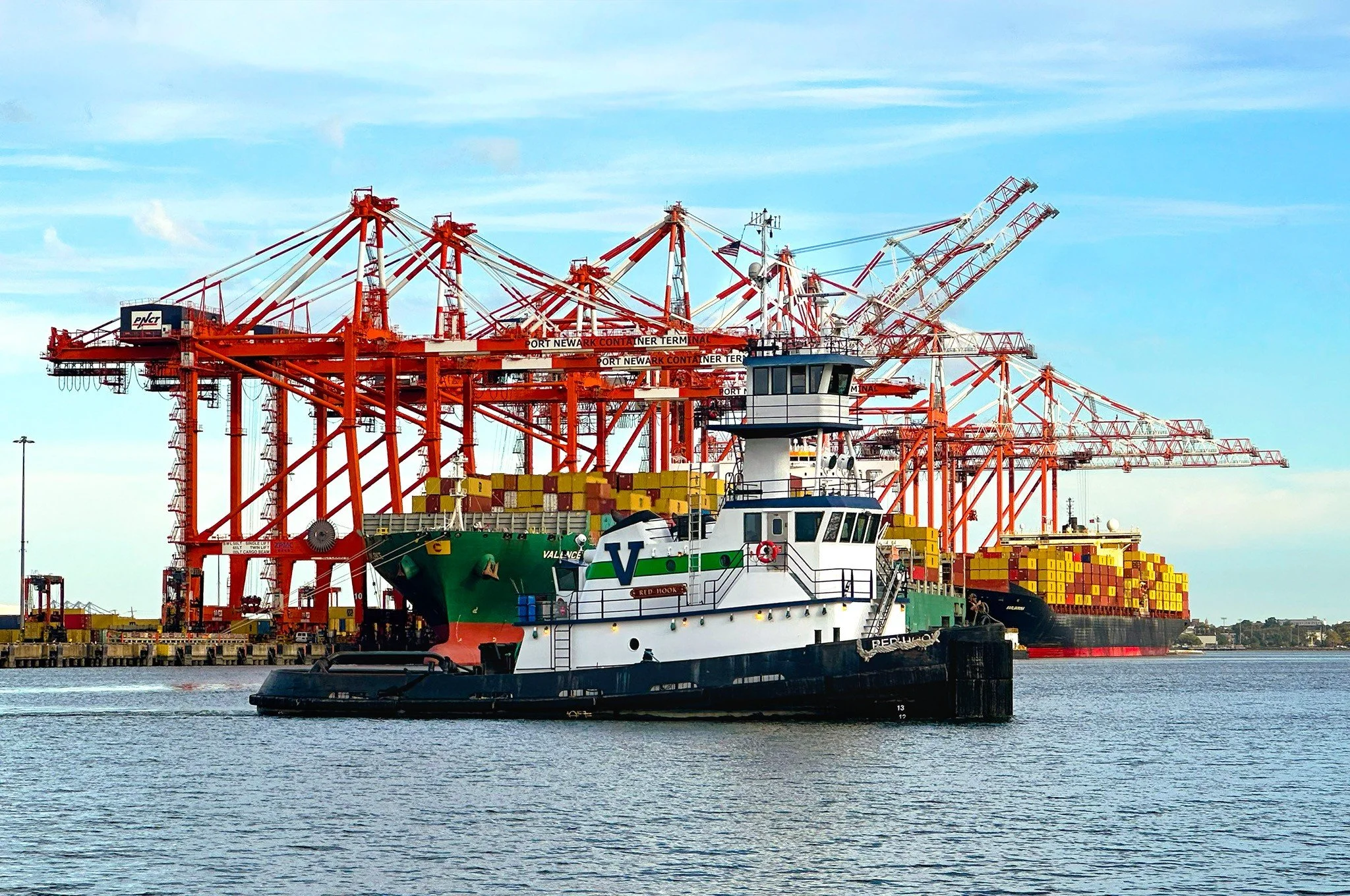 Tug RED HOOK at the Port Newark Container Terminal. [Photo by William White]

#TheVaneBrothersCompany #RedHook #TugBoat #Newark