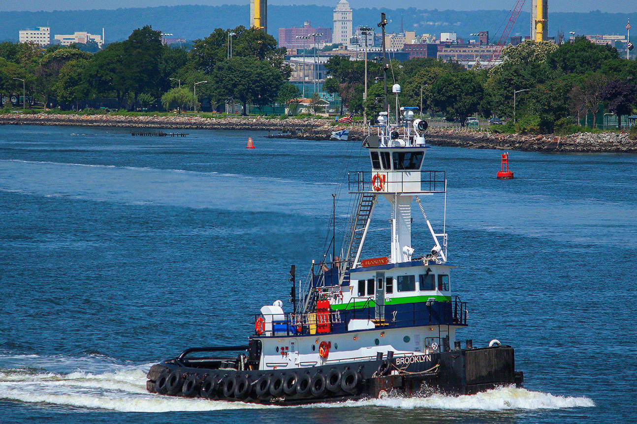 Tug BROOKLYN