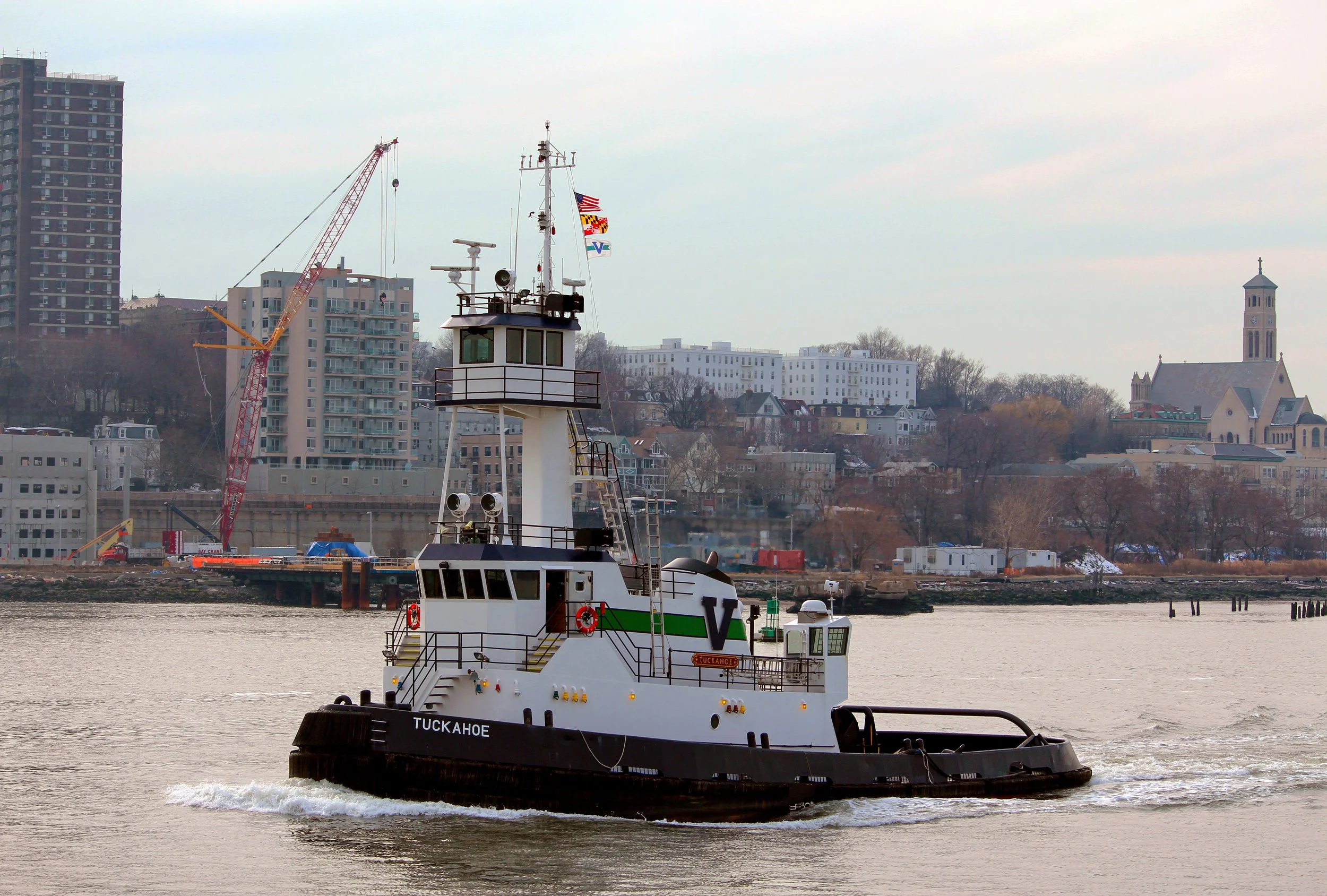 Tug TUCKAHOE