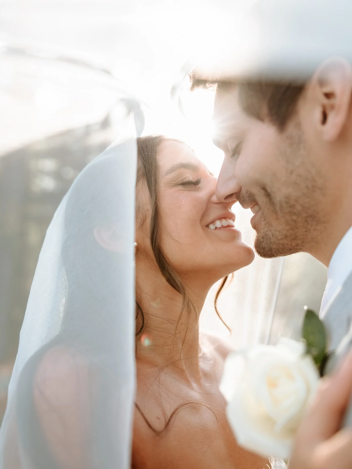 Laura &amp; Jonathan at Union Grove Barn 🌸