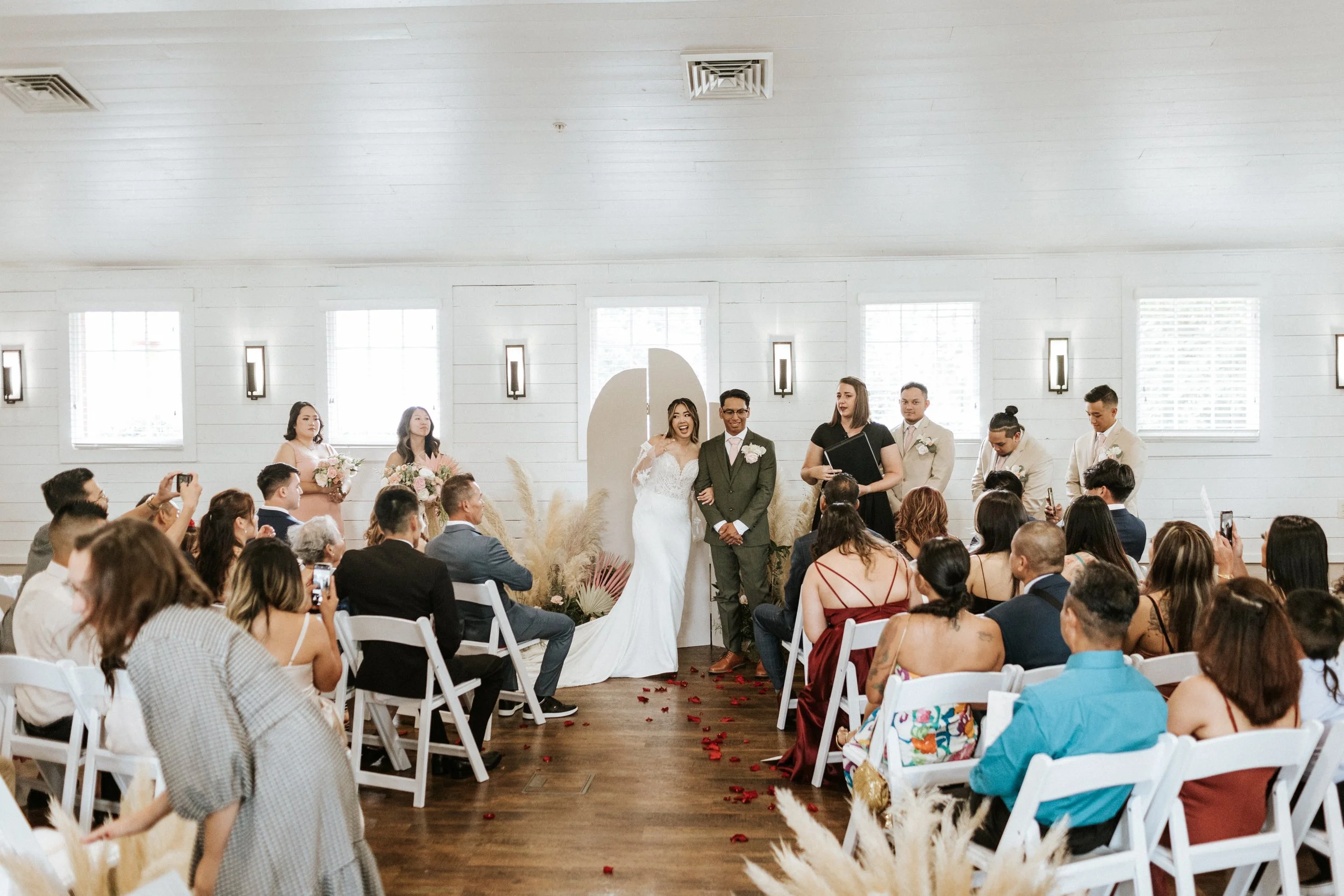 Why Couples (and Photographers) Love Weddings at WinMock at Kinderton