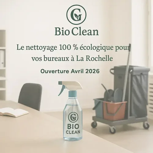 Pulvérisateur G Bio Clean posé sur un bureau propre à La Rochelle