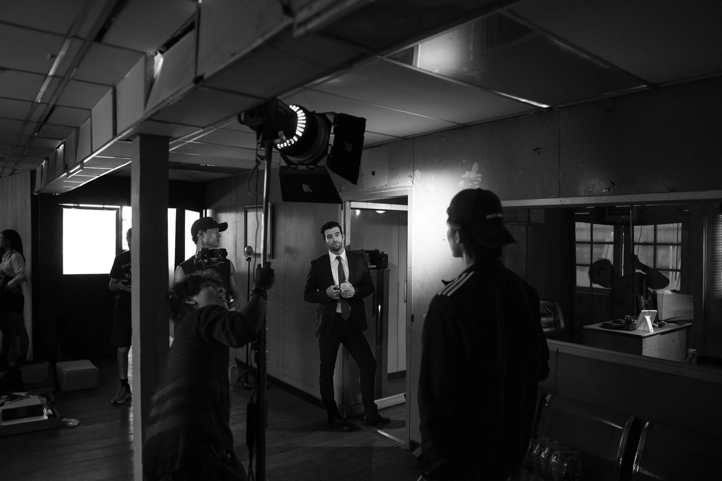 Eduardo Behind the Scenes

A behind-the-scenes look into the making of Eduardo MV.
These moments capture the creative process on set, from quiet preparation to focused collaboration, revealing the details, atmosphere, and teamwork that shaped the off