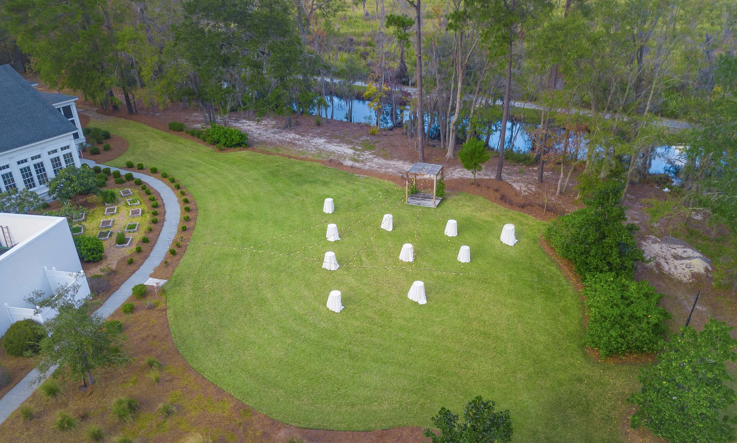 ©2018PabloSalvador_JaradBrown_#34_©2017Pablo&BrittPhotography__RichmondHillCityCenter_PropertyImages__Exteriors_PRINTready_HIres_#8_DJI_0262-Edit-Edit.JPG
