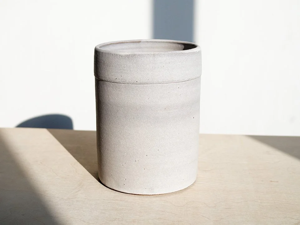 White utility crock.jpg