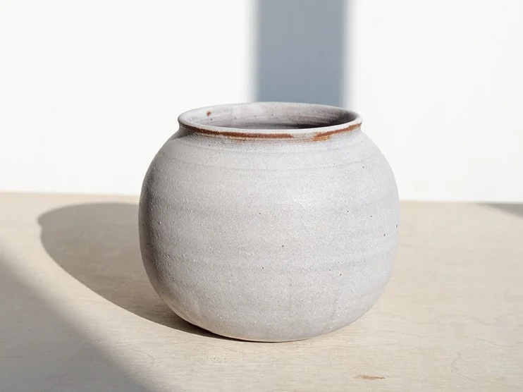 White vase.jpg