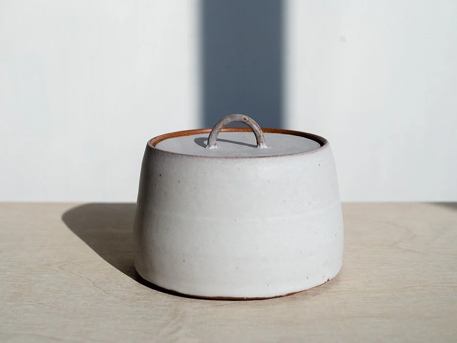 White container small 1.jpg