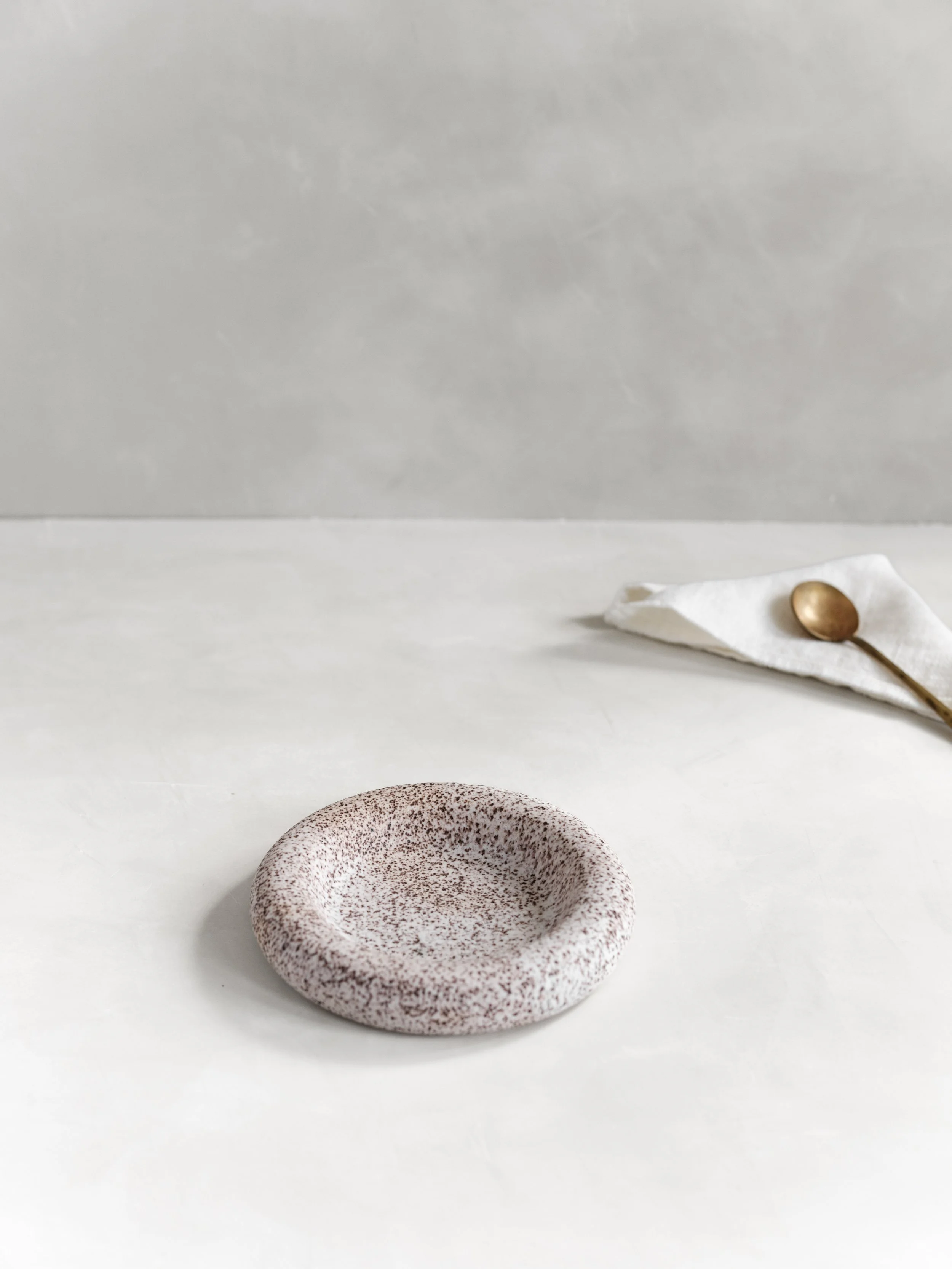 Kiln_Editions_Elena_Wolfe_Single_053.jpg