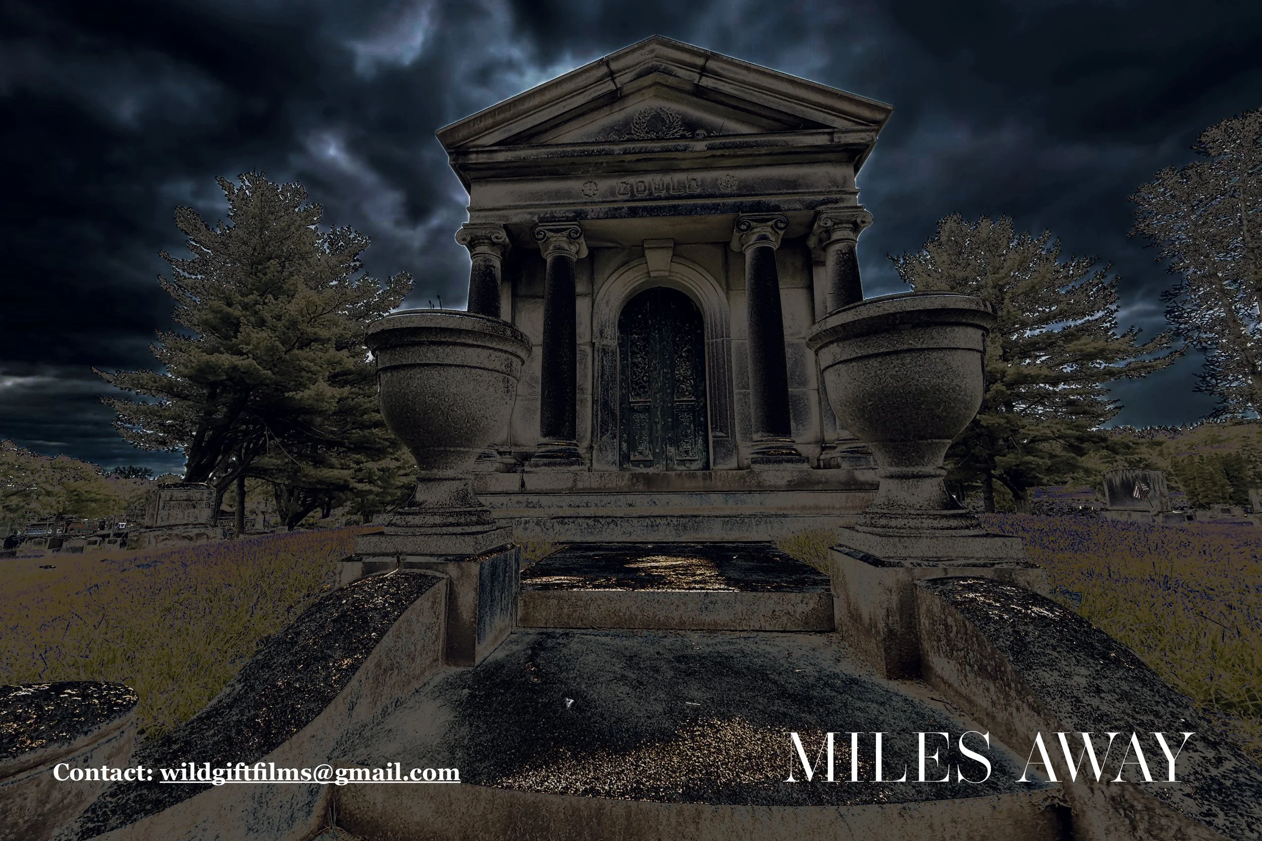 MILES AWAY LOOKBOOK_ESOTERICA232.jpg