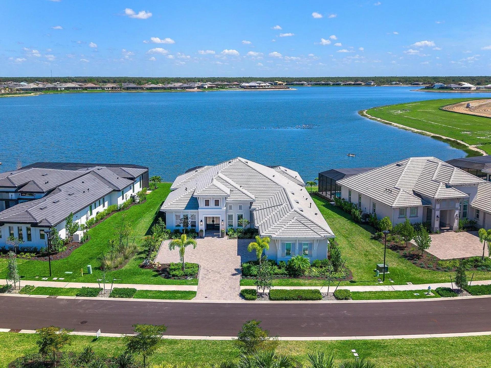 Waterside at Lakewood Ranch-Chosen Pool and Spa.jpeg