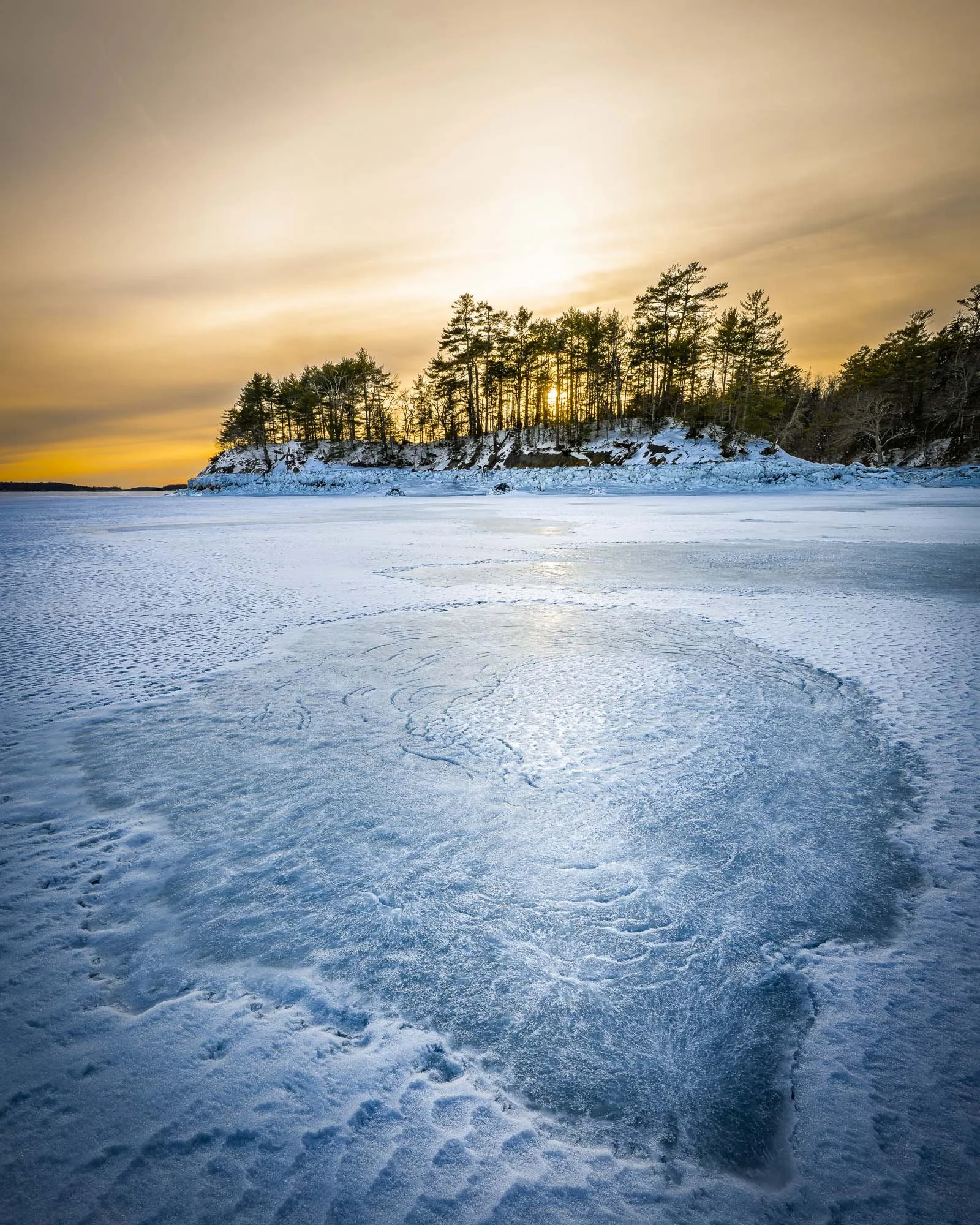 Where Light Rests on Ice