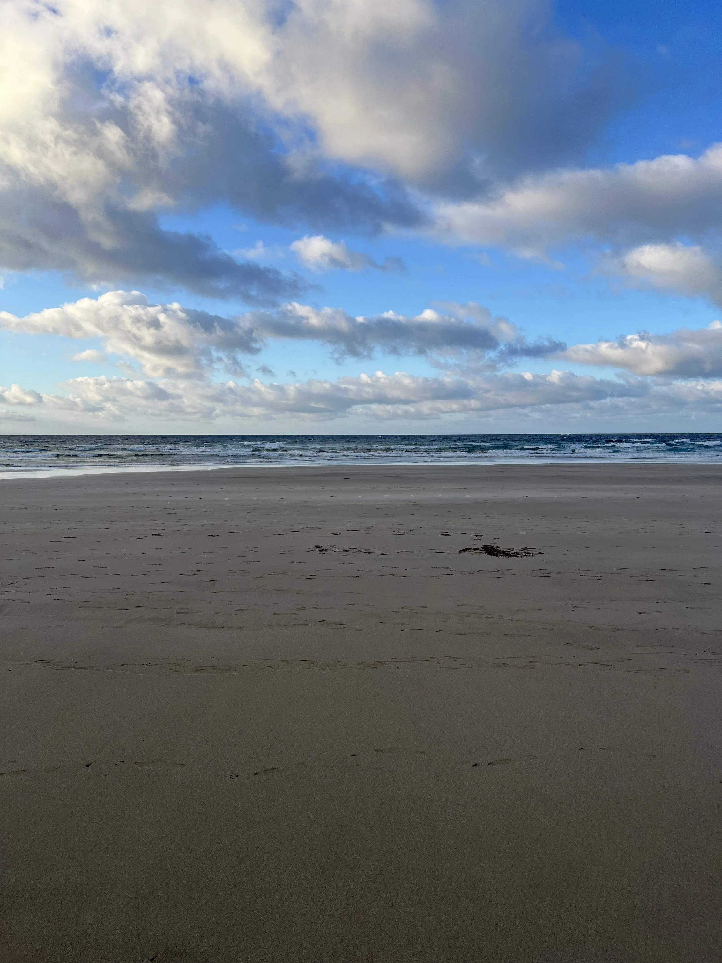 playa de atras-lanzarote-orzola-no people.jpg