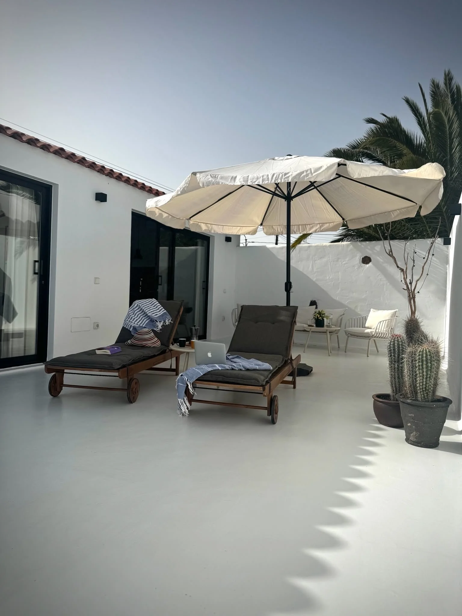 03-casita-coco-private-patio-lanzarote.JPG