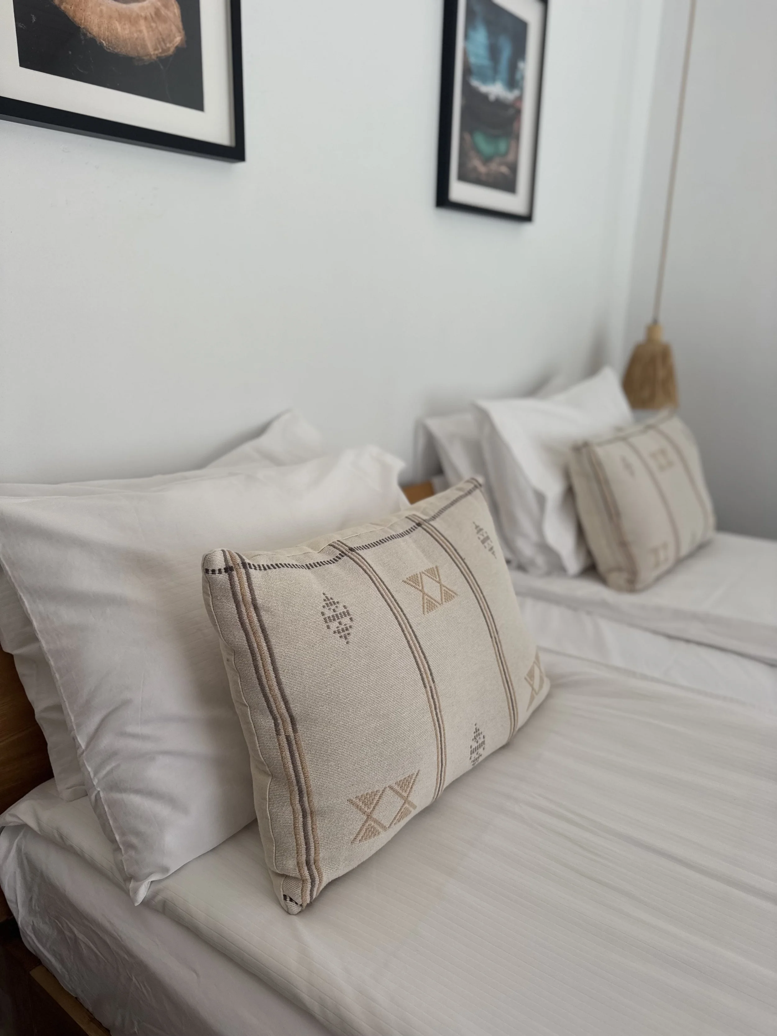 holiday private rent with private pool, private terraces, very high reviews high client satisfaction, cozy intimate, delightful holidays in Lanzarote, satifsying stay in canary islands, beautiful design, attention to details and client service